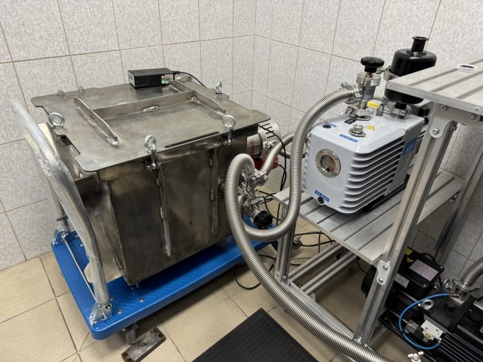 Фото Вакуумная камера для испытаний на герметичность NOLEK V125 . Контроль герметичности, герметичность, течеискание, течеискатель, вактрон, портативный течеискатель, поиск течей, ulvac, испытания на герметичность, ulvac heliot, утечка, контроль, течеискатель в аренду, поиск утечки, пти-10, проверка герметичности